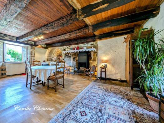 Maison à vendre 155 000 € 3 pièces 1 chambre 70 m² Bassignac 15240