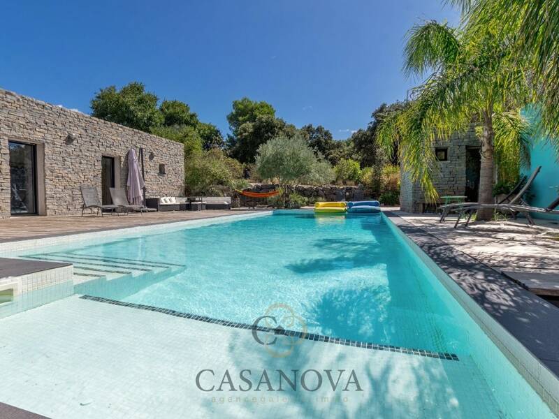 Maison à vendre, 266m², SAINT GELY DU FESC