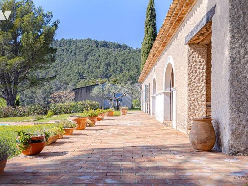 Maison à vendre, 298m², PUGET VILLE