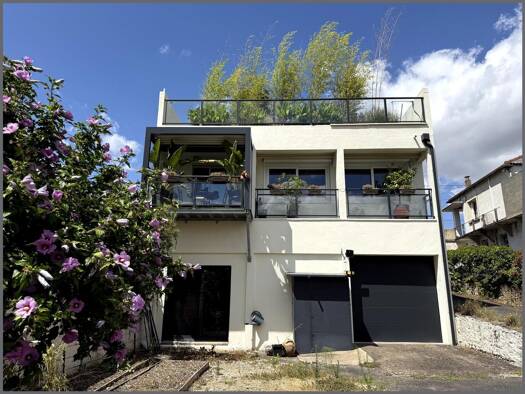 Maison à vendre 350 000 € 5 pièces 3 chambres 160 m² 640 m² de terrain Bords de Loire-Grand mail Saint-Pierre-des-Corps 37700