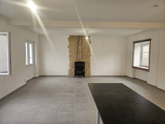 Maison à louer 910 € 4 pièces 3 chambres 121,6 m² La Plaine Courthézon 84350