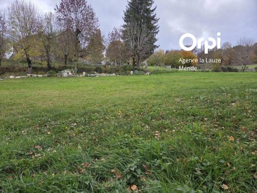 Terrain constructible à vendre 45 000 € 921 m² de terrain Recoules-de-Fumas 48100