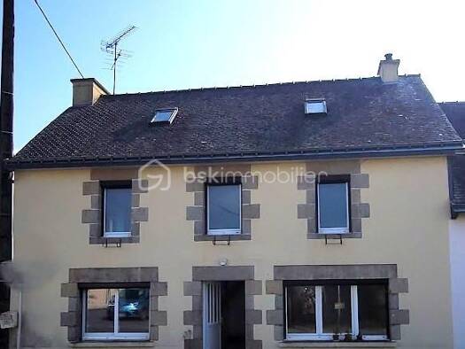 Maison à vendre 95 000 € 5 pièces 4 chambres 129 m² 610 m² de terrain Forges de Lanouée 56120