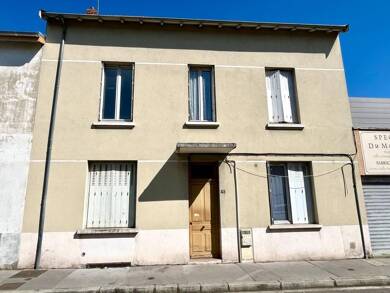 Immeuble à vendre 680 000 € 225,6 m² Les Poulettes Villeurbanne 69100
