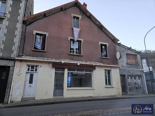 Maison à vendre 25 000 € 10 pièces 1 chambre 186 m² 345 m² de terrain Bort-les-Orgues 19110