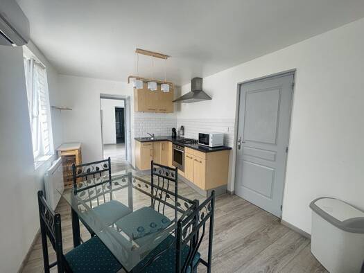 Appartement à louer 460 € 2 pièces 1 chambre 45 m² RDC Cheniménil 88460