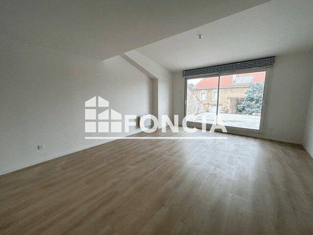Maison à louer, 76m², LEYR