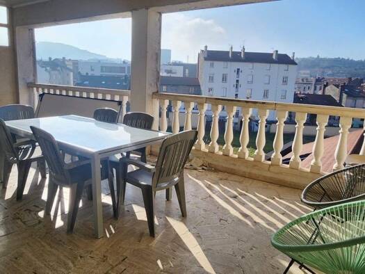 Appartement à vendre 229 000 € 4 pièces 3 chambres 141,2 m² Étage 2/2 Côte Chaude-Montaud Saint-Étienne 42100