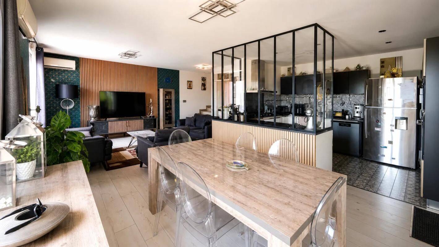 Maison de 6 pièces de 140 m² à Villeurbanne — 6