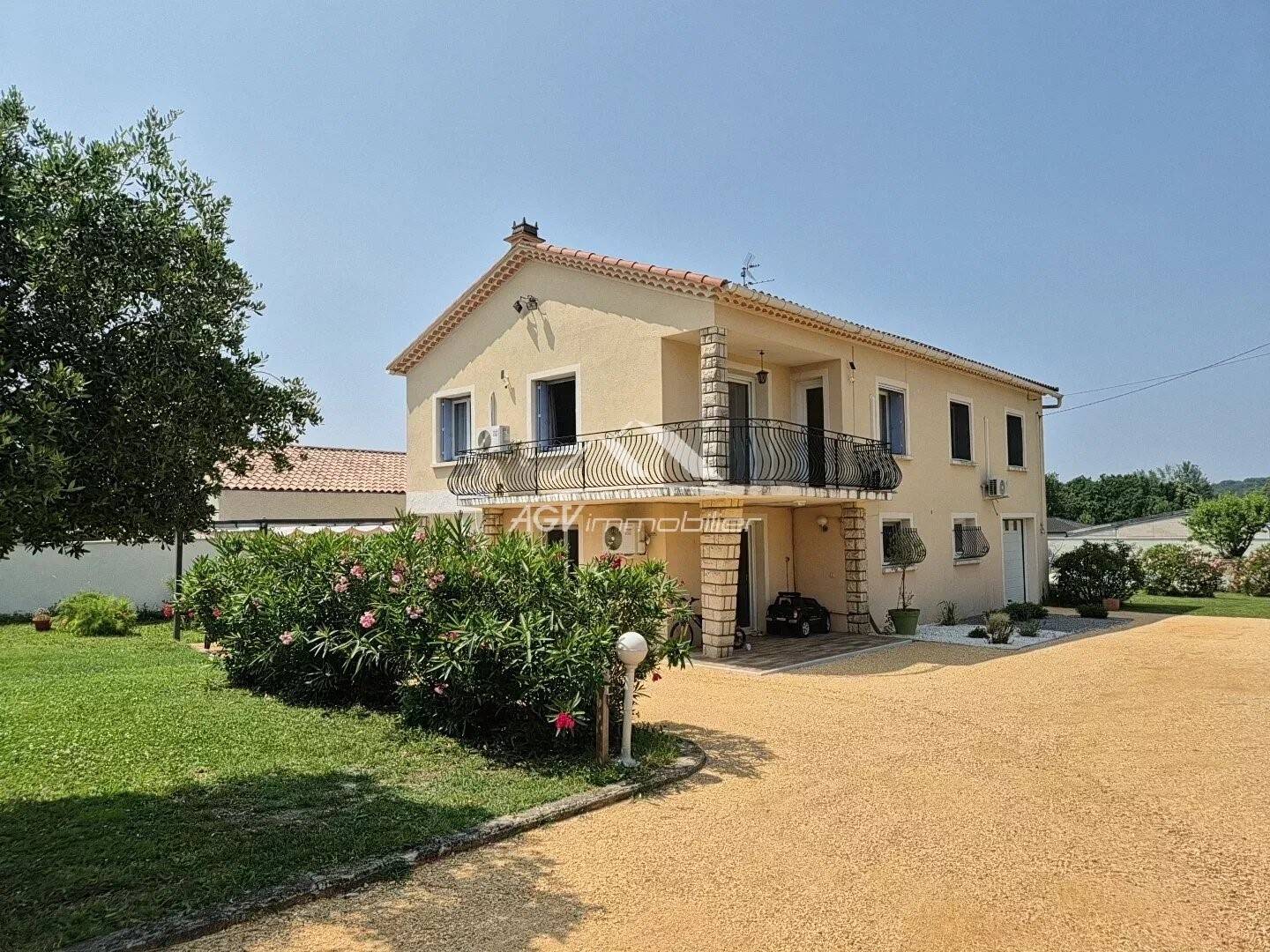 Maison à vendre, 179m², SAINT HILAIRE DE BRETHMAS