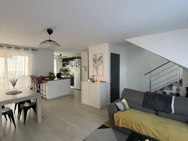 Maison à louer, 87m², MARSEILLE 10E
