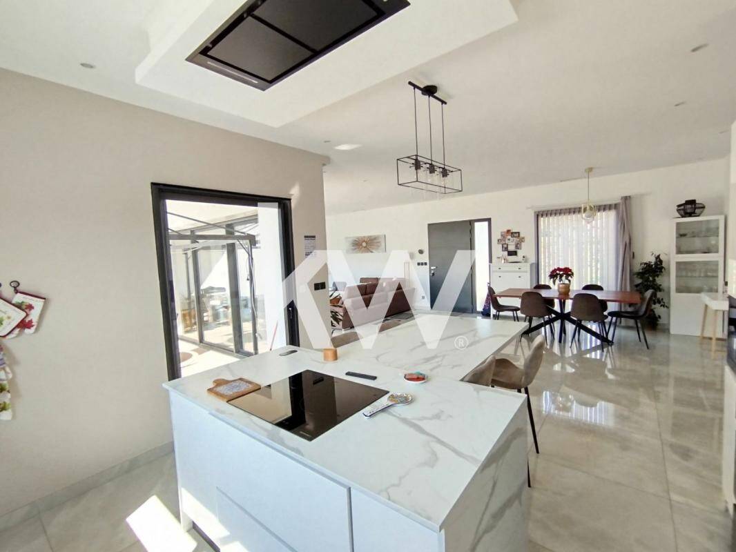 Maison à vendre, 140m², SAINT GENIES DE MALGOIRES