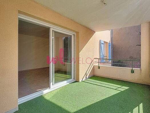 Appartement à vendre 299 000 € 4 pièces 4 chambres 92,17 m² Étage 1/2 Vourles 69390