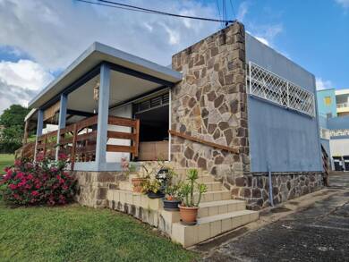 Villa à vendre 670 000 € 6 pièces 4 chambres 250 m² 1 512 m² de terrain Schoelcher 97233