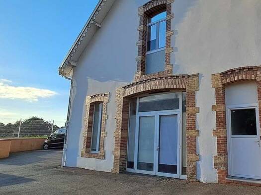Maison à vendre 199 900 € 7 pièces 6 chambres 200 m² 1 m² de terrain Sud-RN Lannemezan 65300