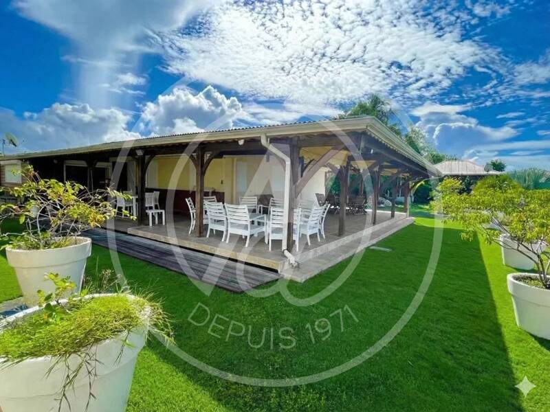 Maison à vendre, 160m², POINTE A PITRE