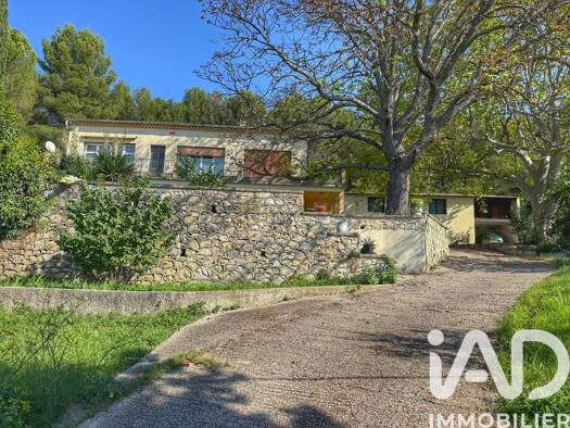 Maison à vendre 1 149 000 € 5 pièces 5 chambres 231 m² 26 495 m² de terrain Luynes Aix-en-Provence 13080