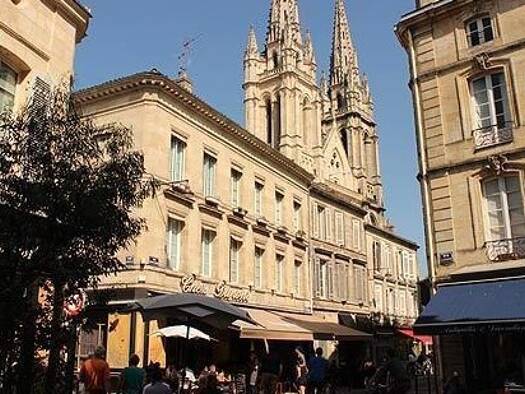 Maison à louer 790 € 2 pièces 1 chambre 35 m² disponible dès maintenant Le Bouscat 33110