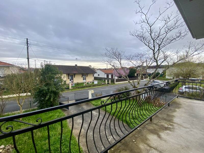 Maison à louer, 83m², SAINTE LIVRADE SUR LOT