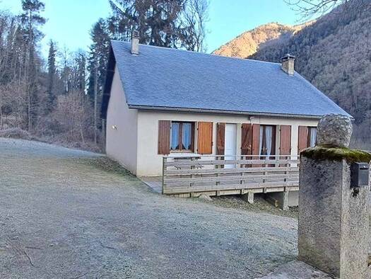 Maison à vendre 290 000 € 5 pièces 3 chambres 105 m² 770 m² de terrain Avajan 65240