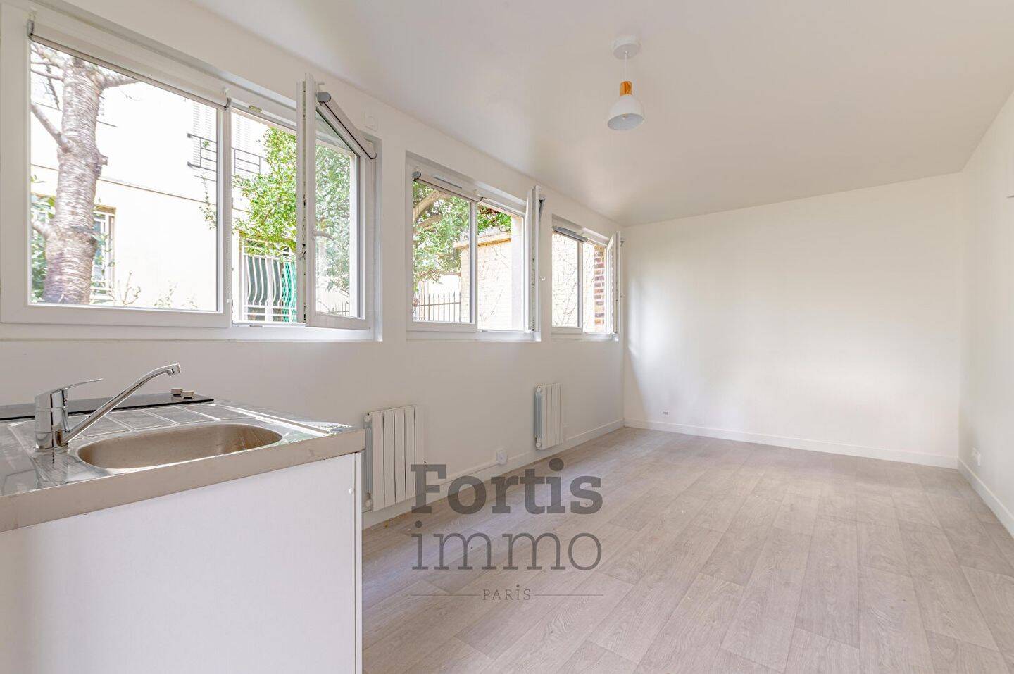 Maison à louer, 20m², SAINT MAUR DES FOSSES