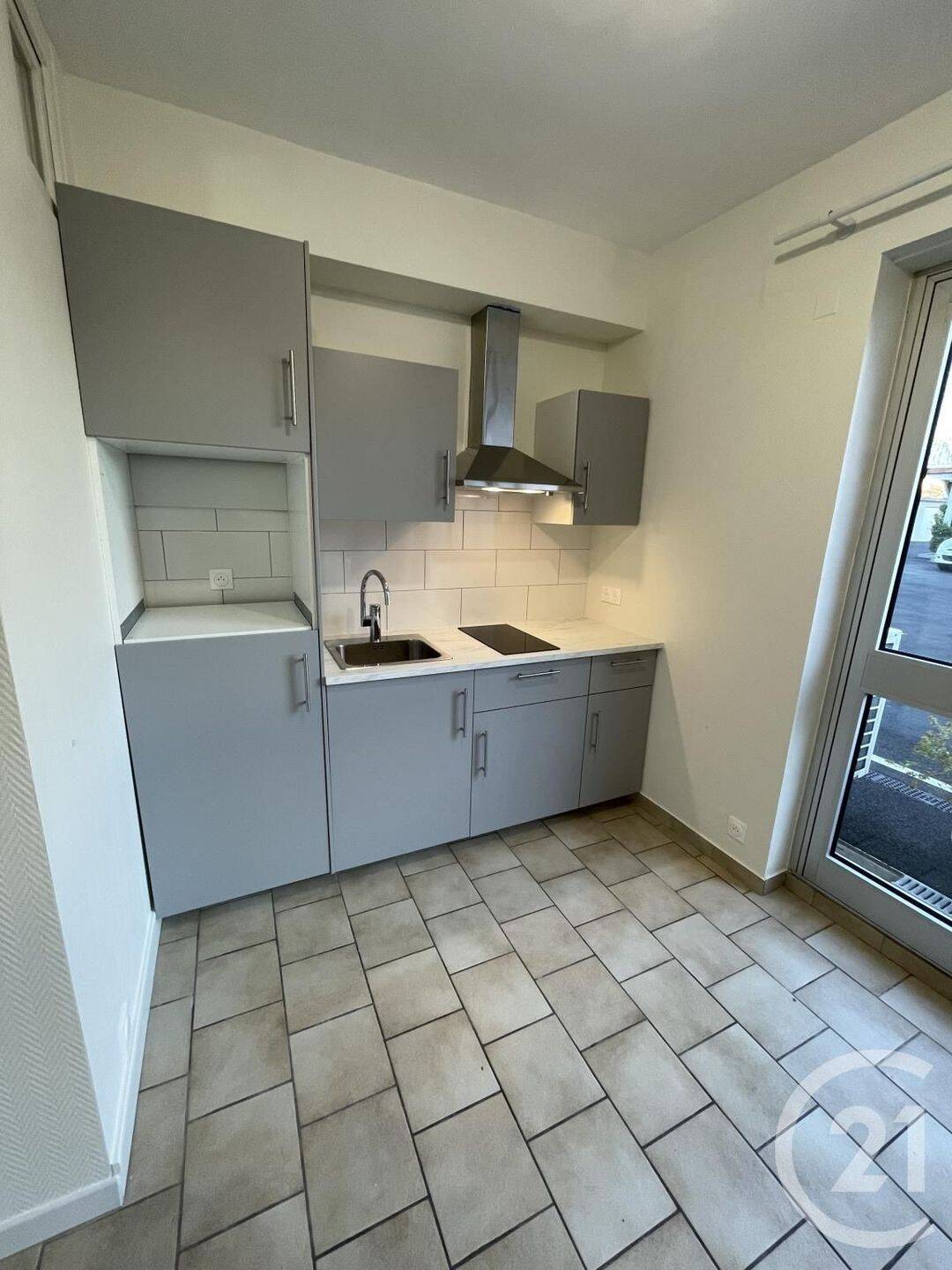 Maison à louer, 33m², MONTOIS LA MONTAGNE