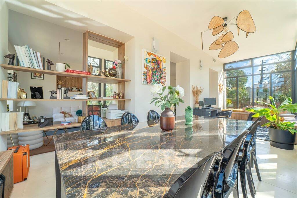 Maison à vendre, 225m², BEZIERS
