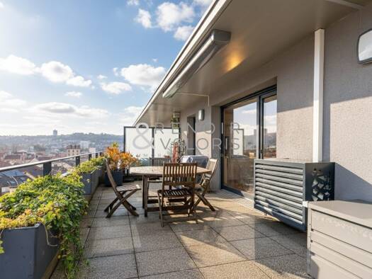 Appartement à vendre 397 900 € 4 pièces 2 chambres 76 m² Étage 3/3 Placieux-Coteaux-République Villers-lès-Nancy 54600