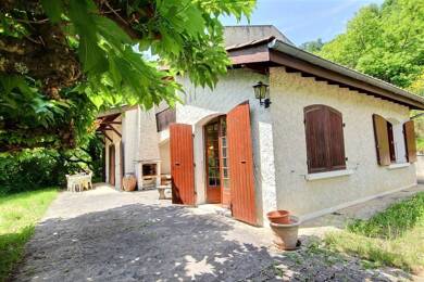 Maison de plain-pied à vendre 290 000 € 7 pièces 3 chambres 120 m² 2 151 m² de terrain Saint-Marcellin 38160