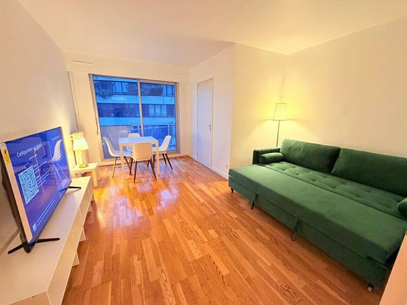 Maison à louer, 24m², PARIS 14E