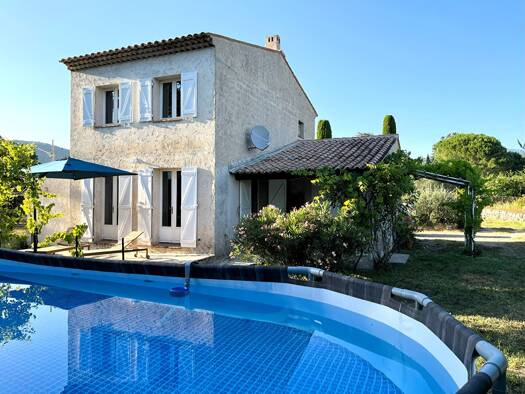 Maison à vendre 468 000 € 5 pièces 3 chambres 120 m² 2 650 m² de terrain Saint-Cézaire-sur-Siagne 06530