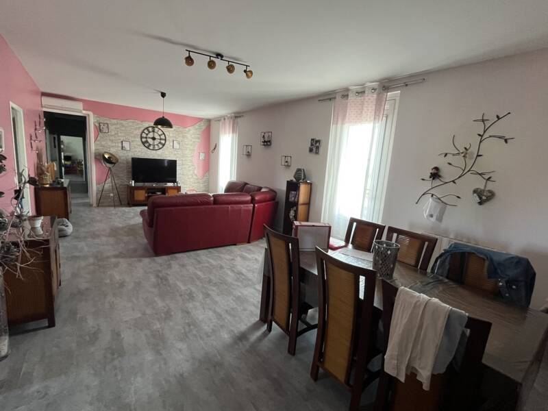 Maison à vendre, 186m², NISSAN LEZ ENSERUNE