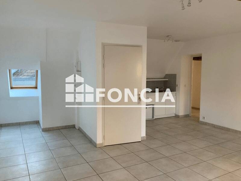 Maison à louer, 61m², HOUDAN