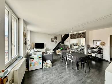 Duplex à vendre 135 000 € 3 pièces 2 chambres 86 m² Dernier étage, Étage 3/3 Le Vieux Villars-Villars Nord Villars 42390