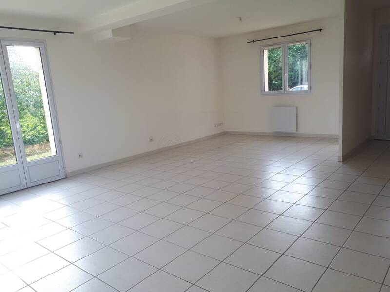 Maison à louer, 110m², ALLOUVILLE BELLEFOSSE