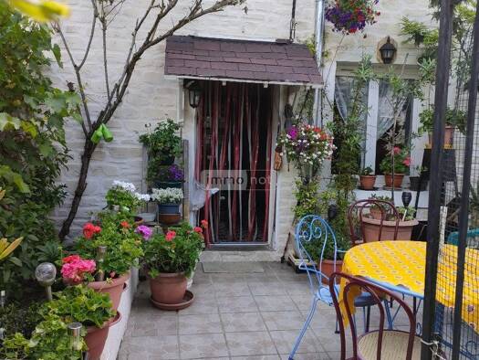 Maison à vendre 70 000 € 5 pièces 2 chambres 75 m² 210 m² de terrain Écueillé 36240