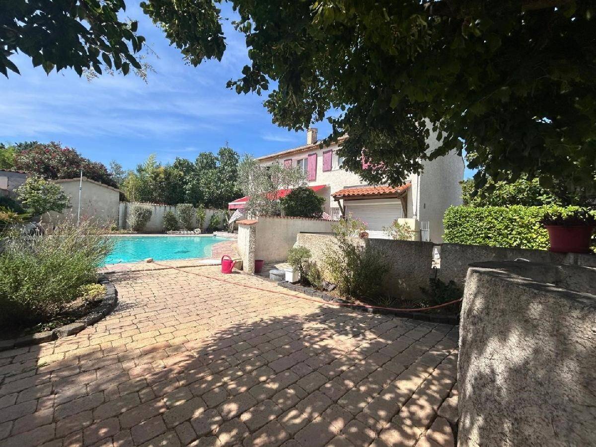 Maison à vendre, 139m², MONTBAZIN