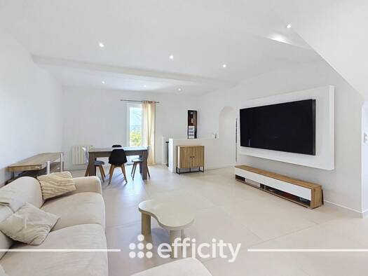 Maison à vendre 359 000 € 5 pièces 4 chambres 125 m² 2 000 m² de terrain Freydiere-Bans Givors 69700