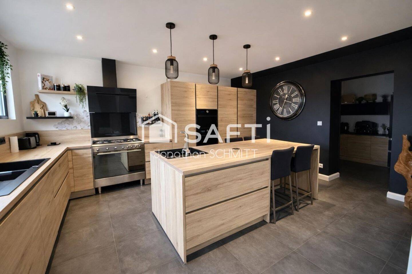 Maison à vendre, 171m², VILLEMOUSTAUSSOU