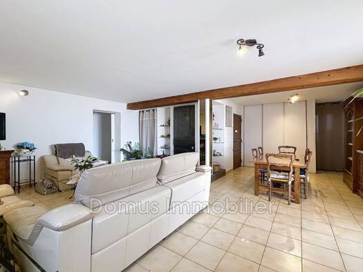 Appartement à vendre 194 000 € 3 pièces 2 chambres 93 m² 1er étage Châteauneuf-de-Gadagne 84470