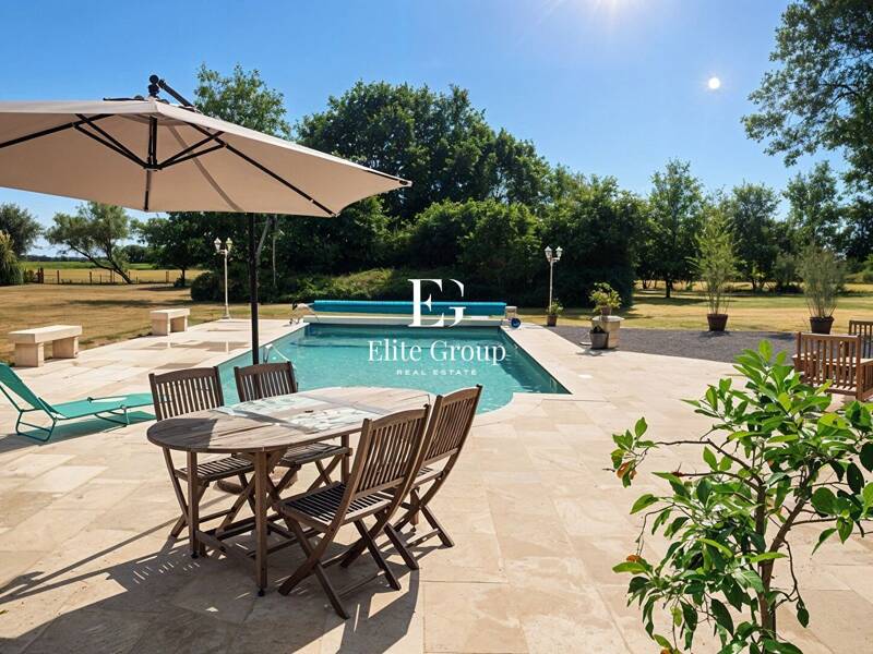 Maison à vendre, 174m², LA PUYE