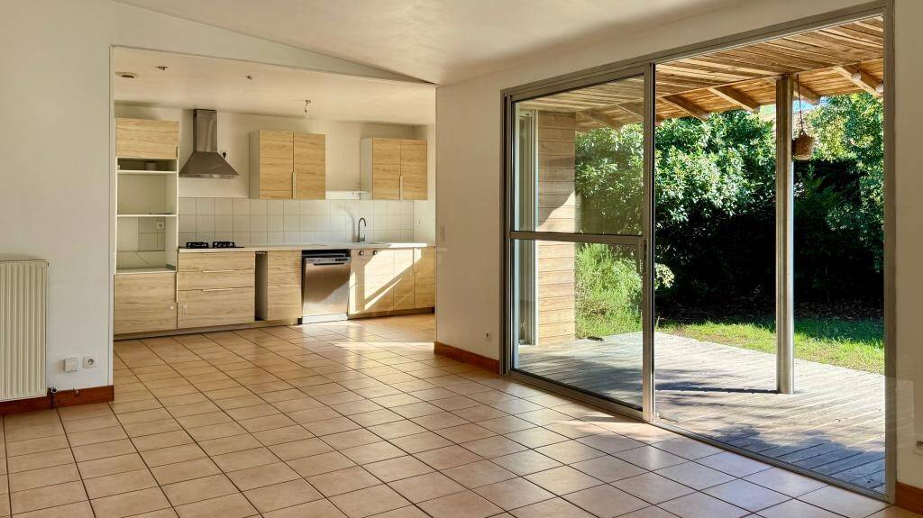Maison à louer, 98m², GUJAN MESTRAS