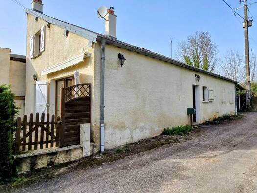 Maison à vendre 105 000 € 4 pièces 3 chambres 130 m² 241 m² de terrain Autet 70180