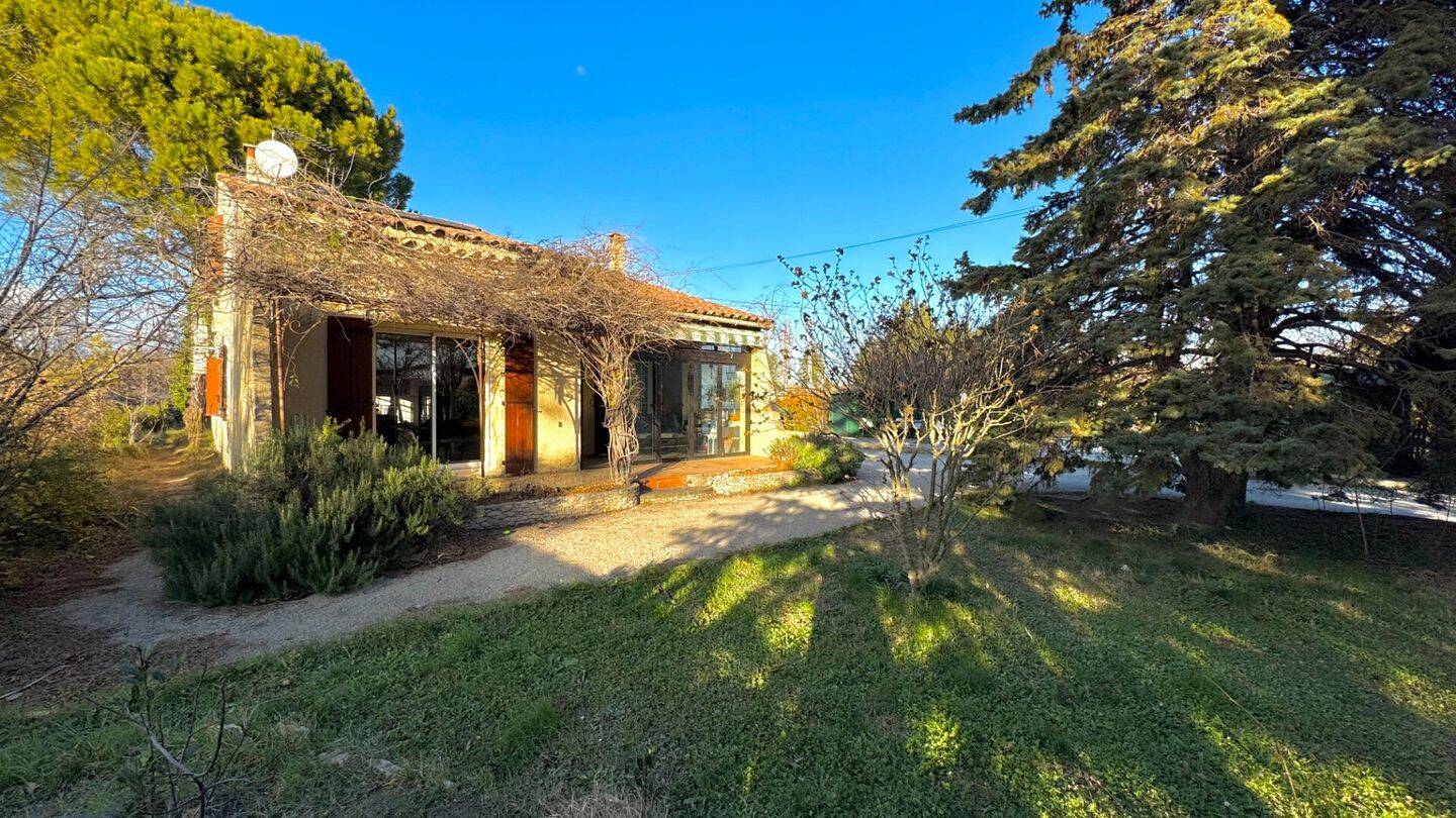 Maison à vendre, 110m², ENTRAIGUES SUR LA SORGUE