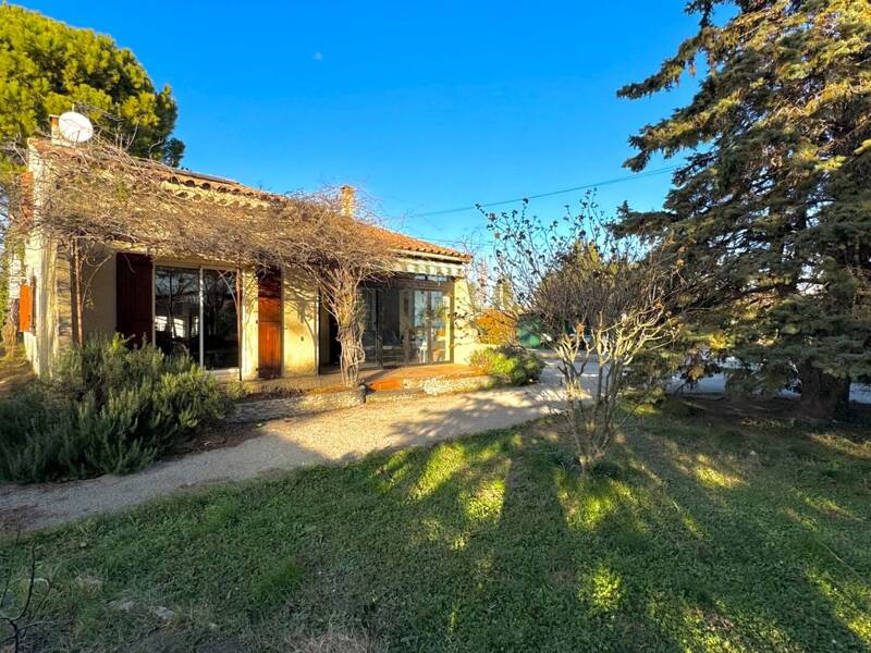Maison à vendre, 110m², ENTRAIGUES SUR LA SORGUE