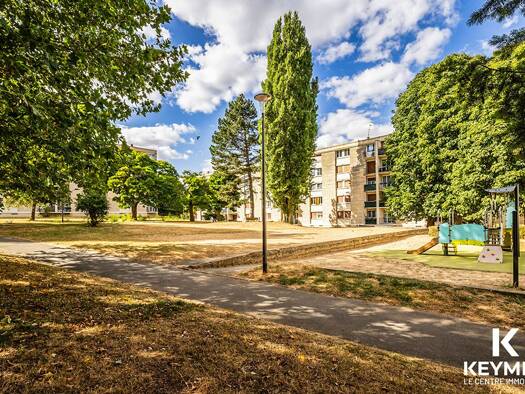Appartement à vendre 84 900 € 4 pièces 2 chambres 67 m² Étage 3/5 Saint Jean Beauvais 60000