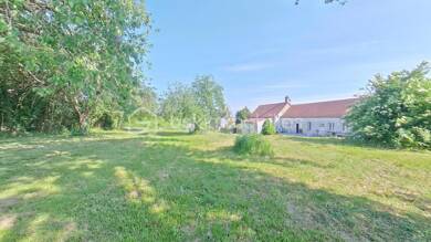 Maison de plain-pied à vendre 158 500 € 4 pièces 2 chambres 135 m² 1 890 m² de terrain Perceneige 89260