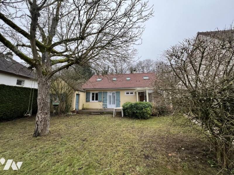 Maison à vendre, 111m², THIERS SUR THEVE