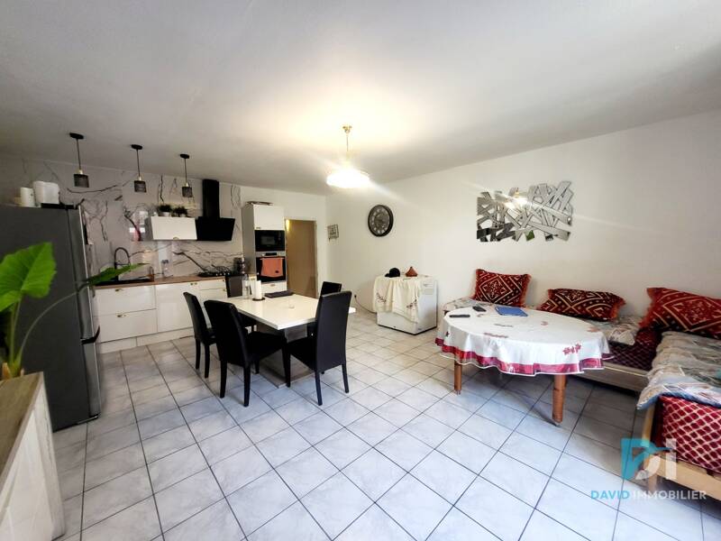 Maison à vendre, 166m², BESSAN