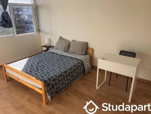 Colocation à louer 335 € 1 pièce 2 chambres 10 m² 3ème étage Mace Saint-Étienne-du-Rouvray 76800